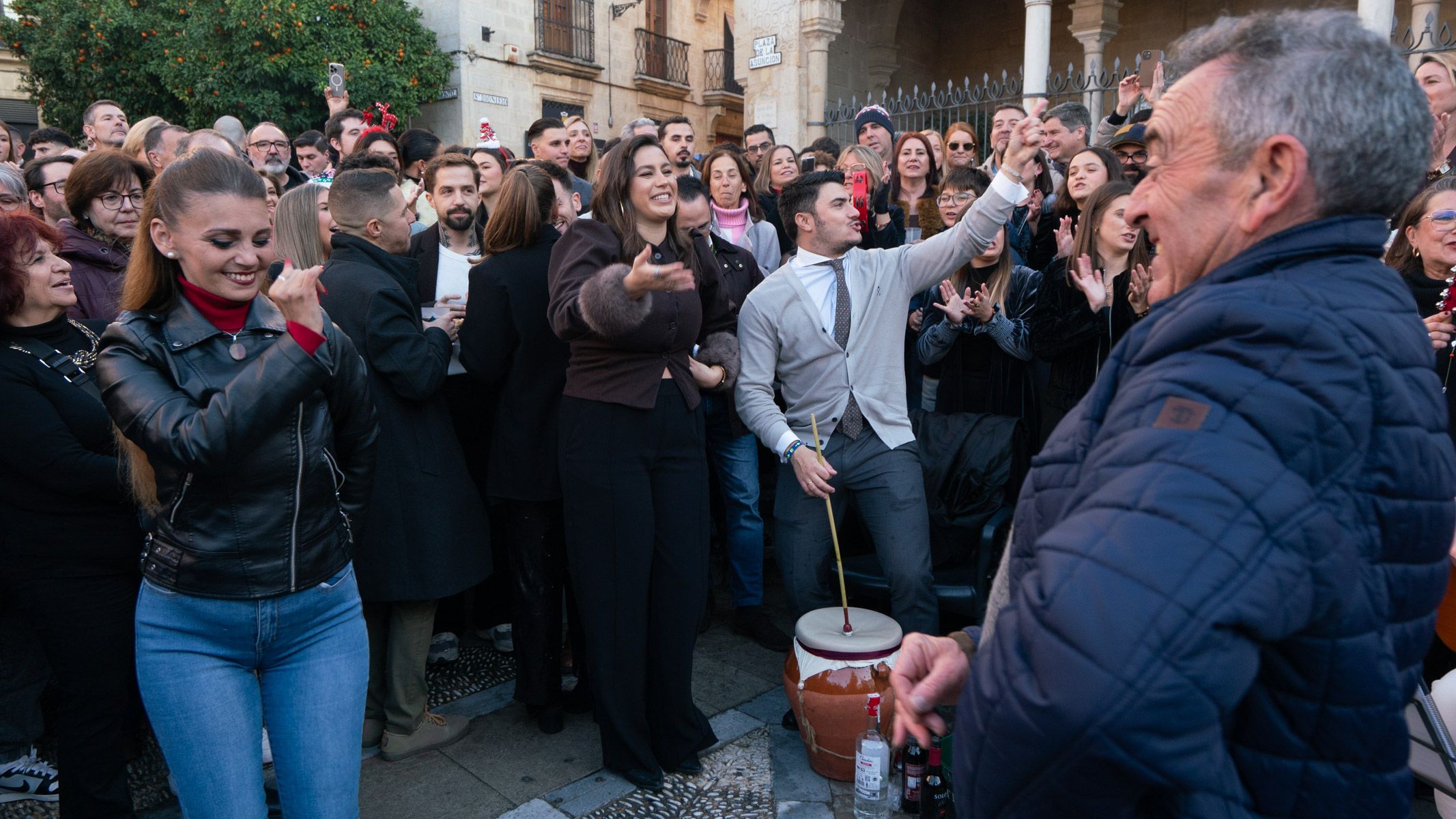La 'Tardebuena' en Jerez, un llenazo en el centro un año más