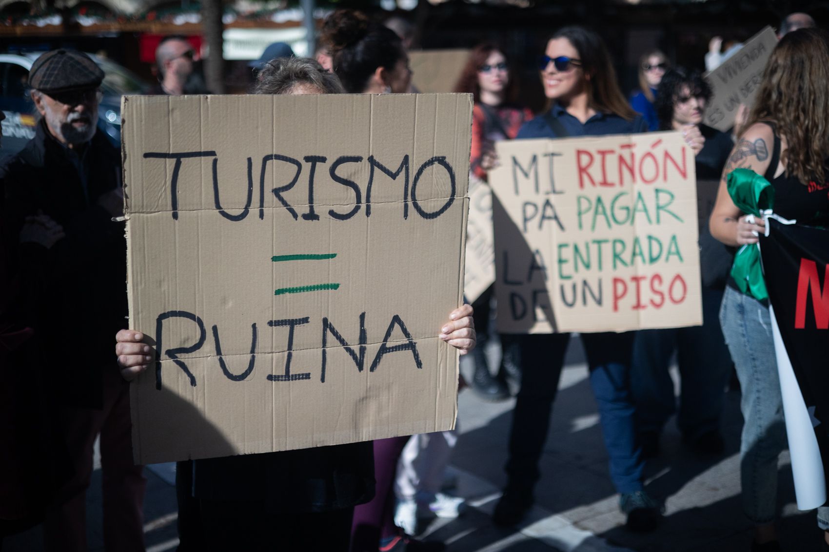Más vivienda pública y pisos vacíos al mercado para que no se trate 
