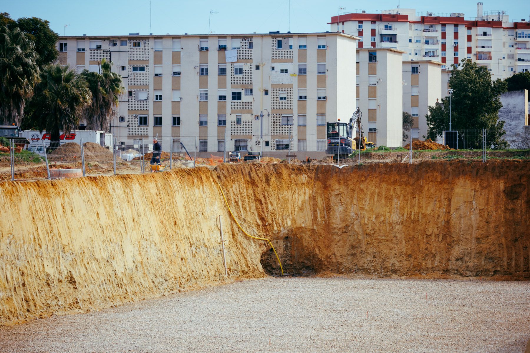 36 nuevos pisos en Jerez frente a la vieja fábrica de botellas: primer paso para activar 17.500 metros de suelo baldío