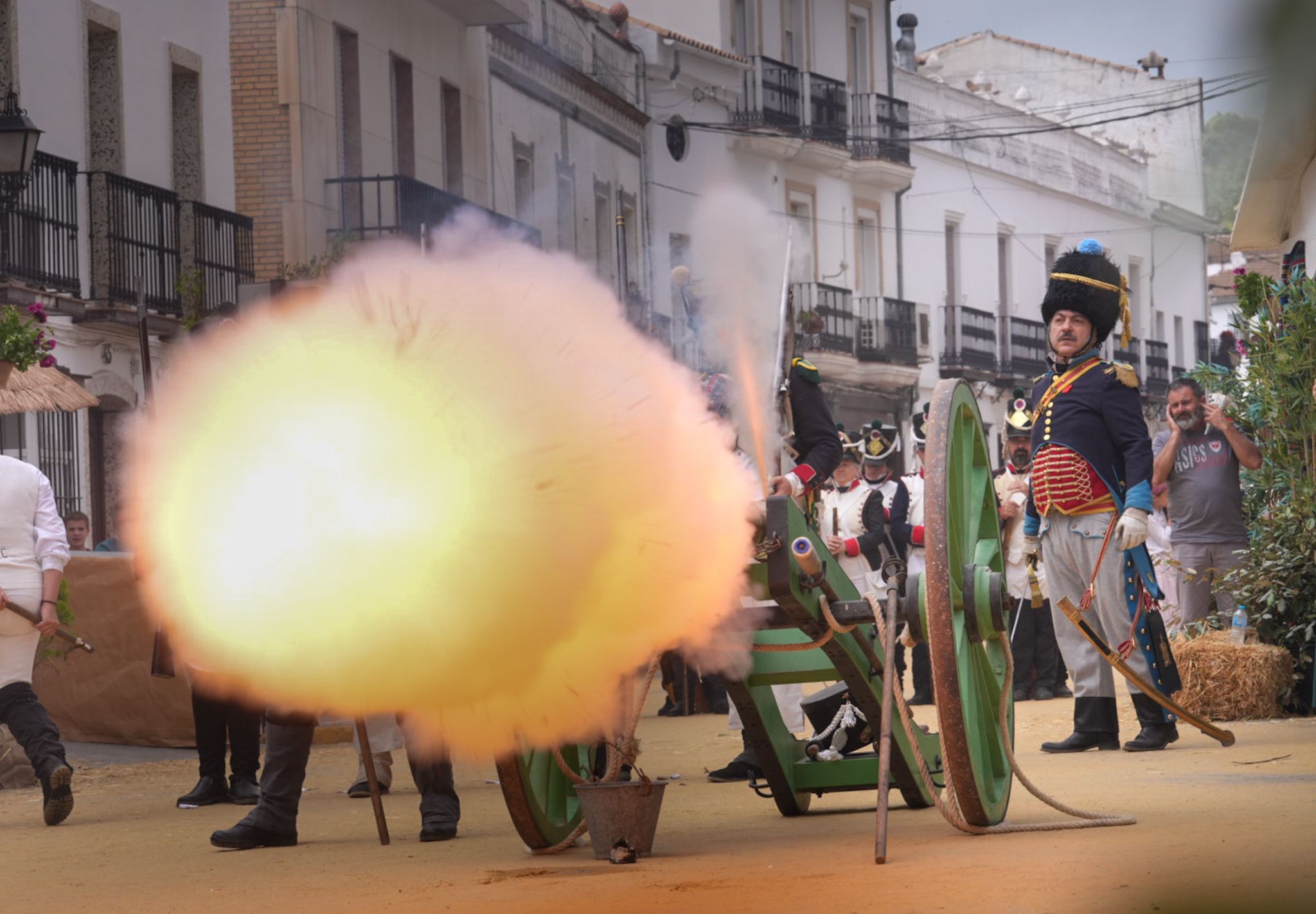 Imágenes de la recreación en Algodonales del asalto napoleónico de 1810