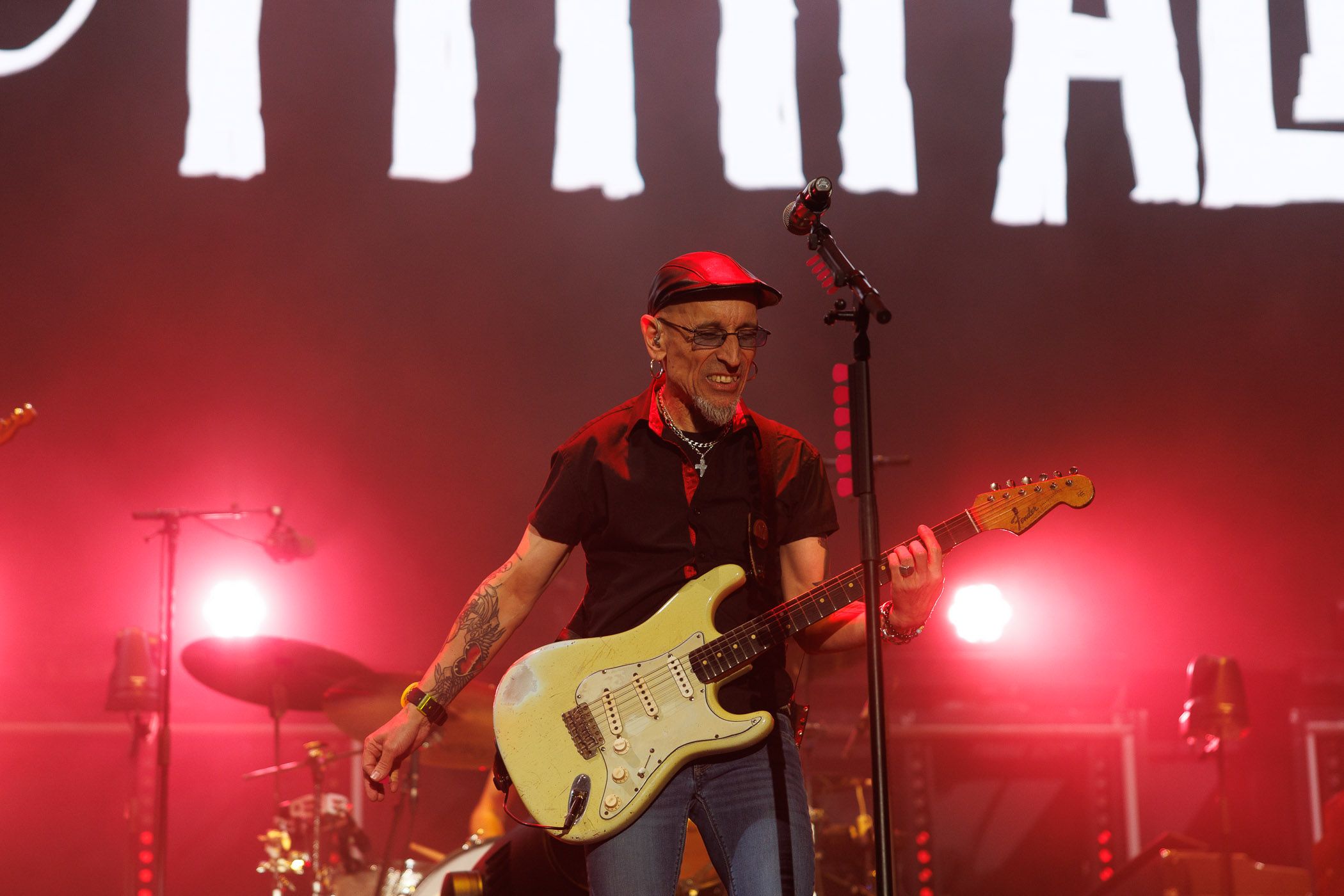 El concierto de Fito y Fitipaldis en Cádiz, en imágenes