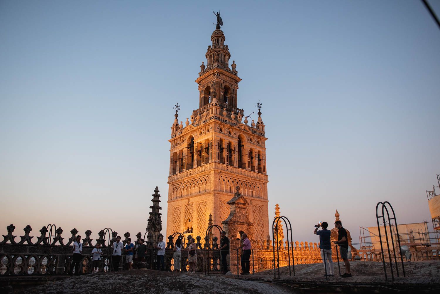 Las cubiertas de la Catedral de Sevilla y las vistas de la ciudad, en imágenes.