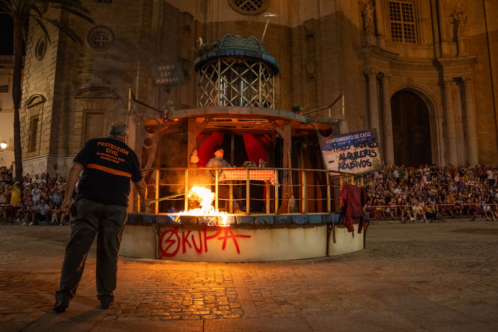 Novedad en la fiesta de los 'Juanillos' en Cádiz: estas son las siete obras que arderán
