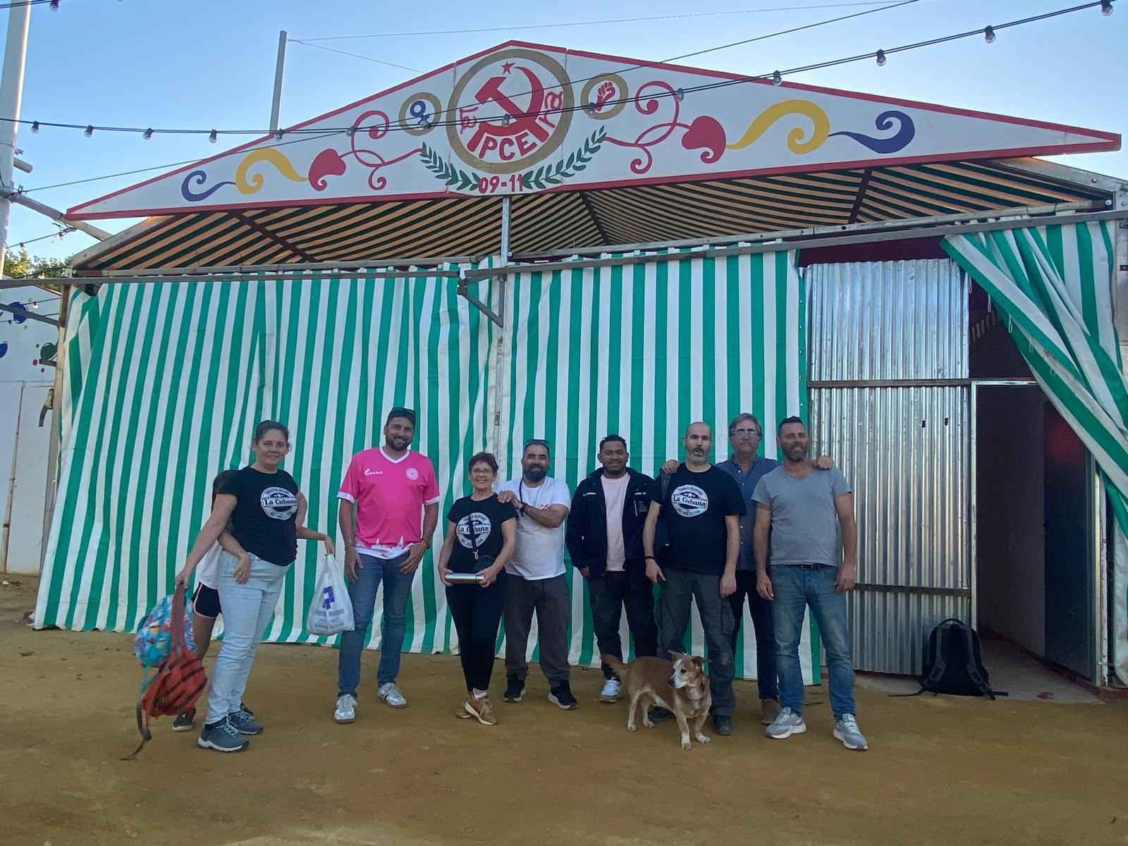 Voluntarios de la caseta la PCEra. - 