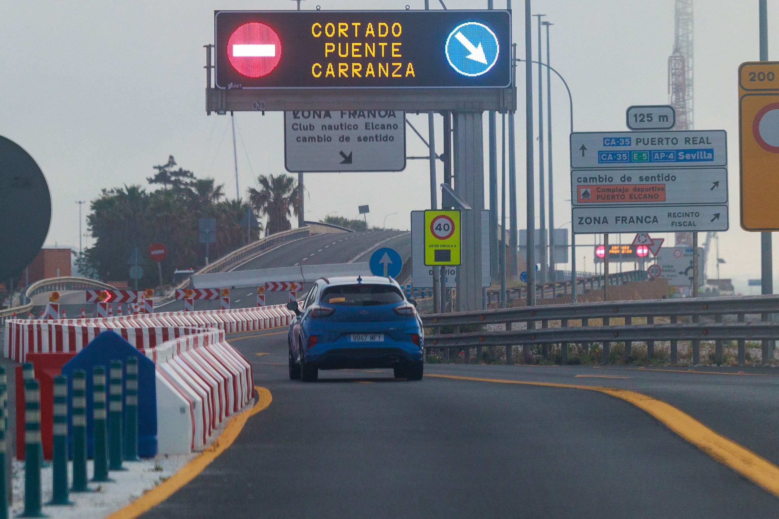 Vox llevará a los tribunales el cambio de nombre del puente Carranza por Alberti, que achaca al 
