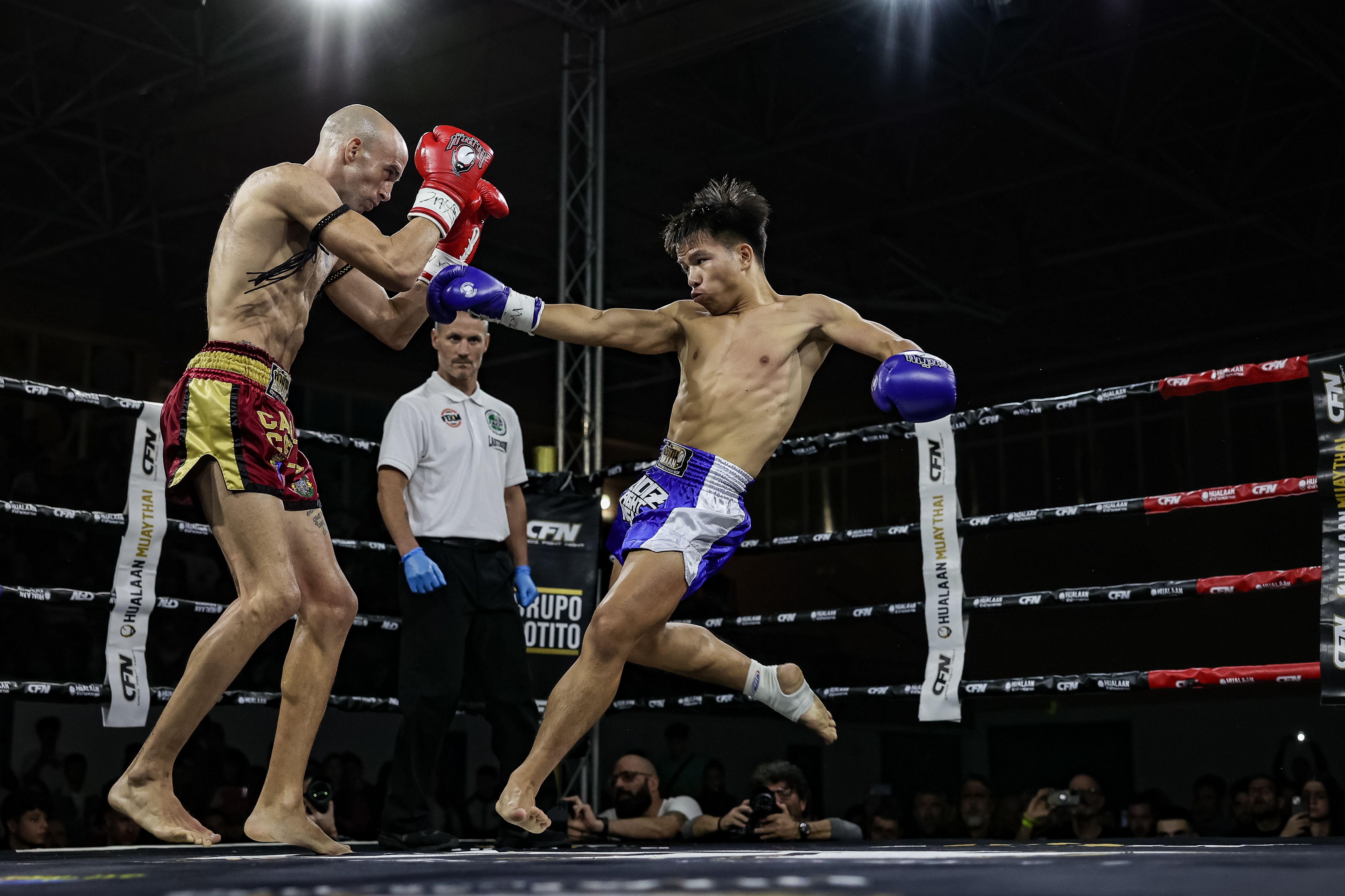 Cádiz, la Tailandia española del muay thai: las imágenes de una velada mundial