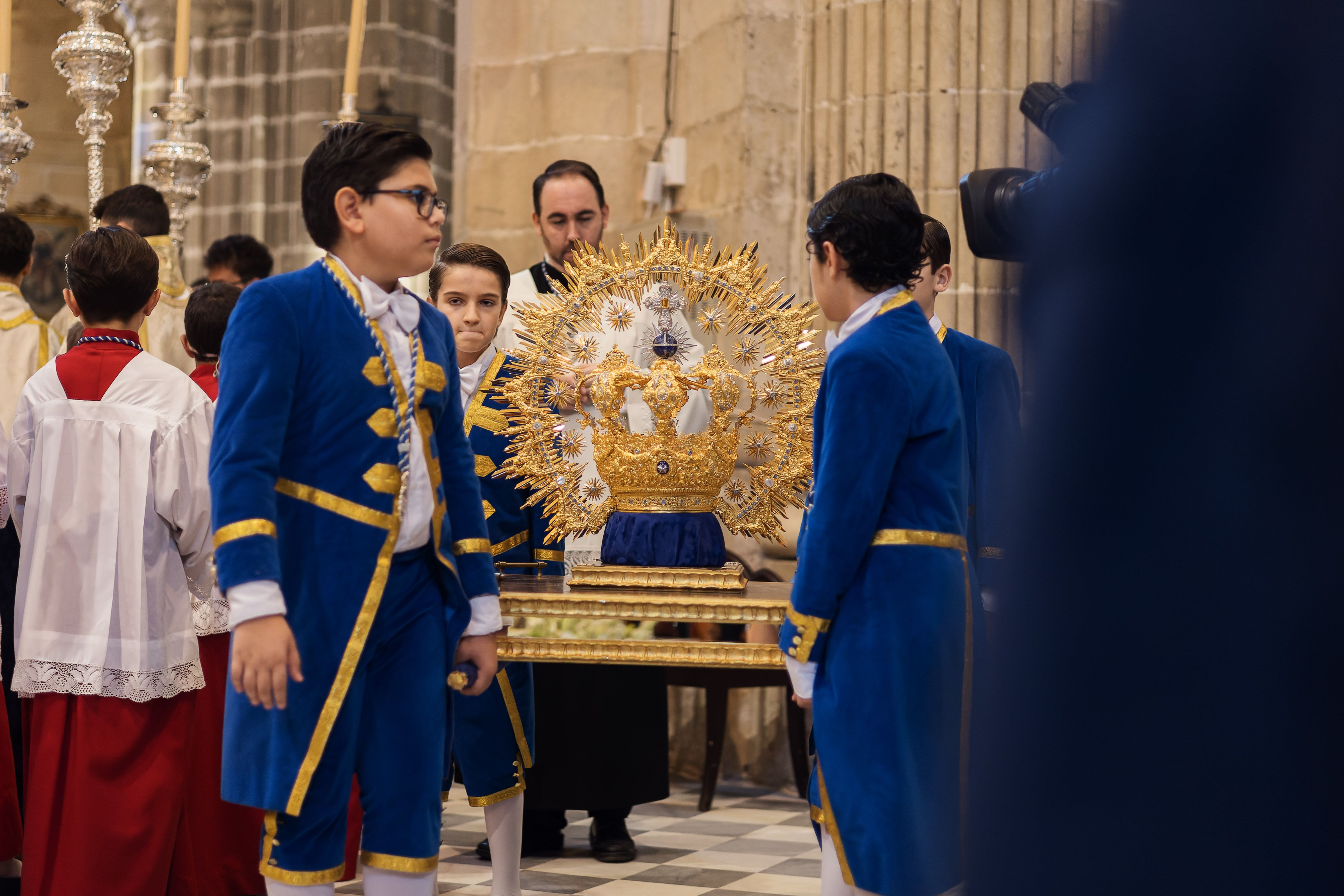 La parroquia de Santiago cambia el estreno de su Aula de Formación Cofrade: este será el asunto que analizará el 8 de octubre