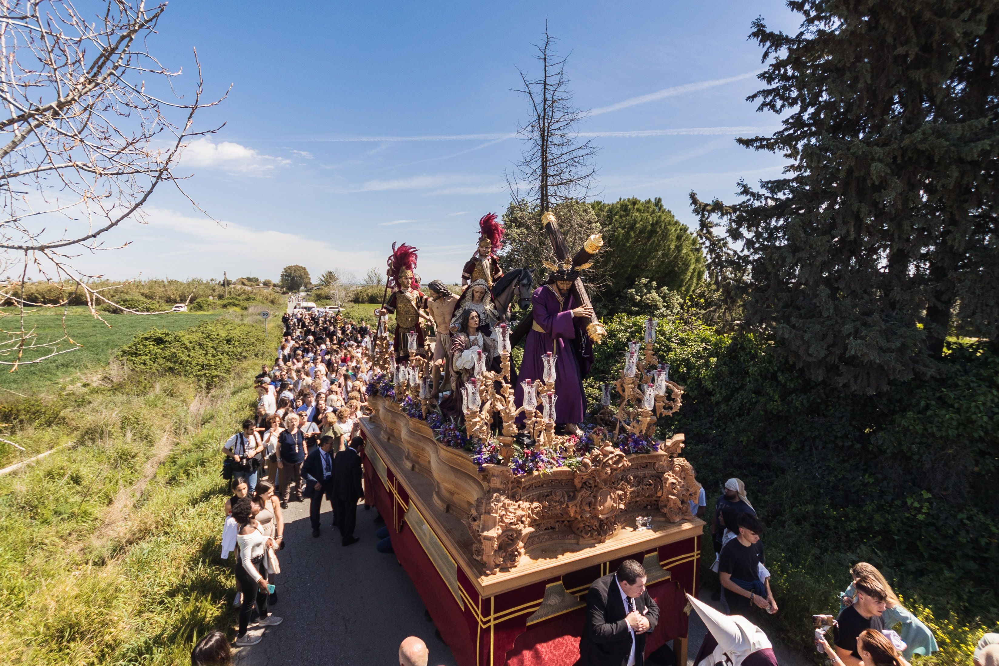 Confirmado: la Hermandad de la Entrega participará en la Magna Rural de Jerez con el paso de las Tres Caídas de San Fernando