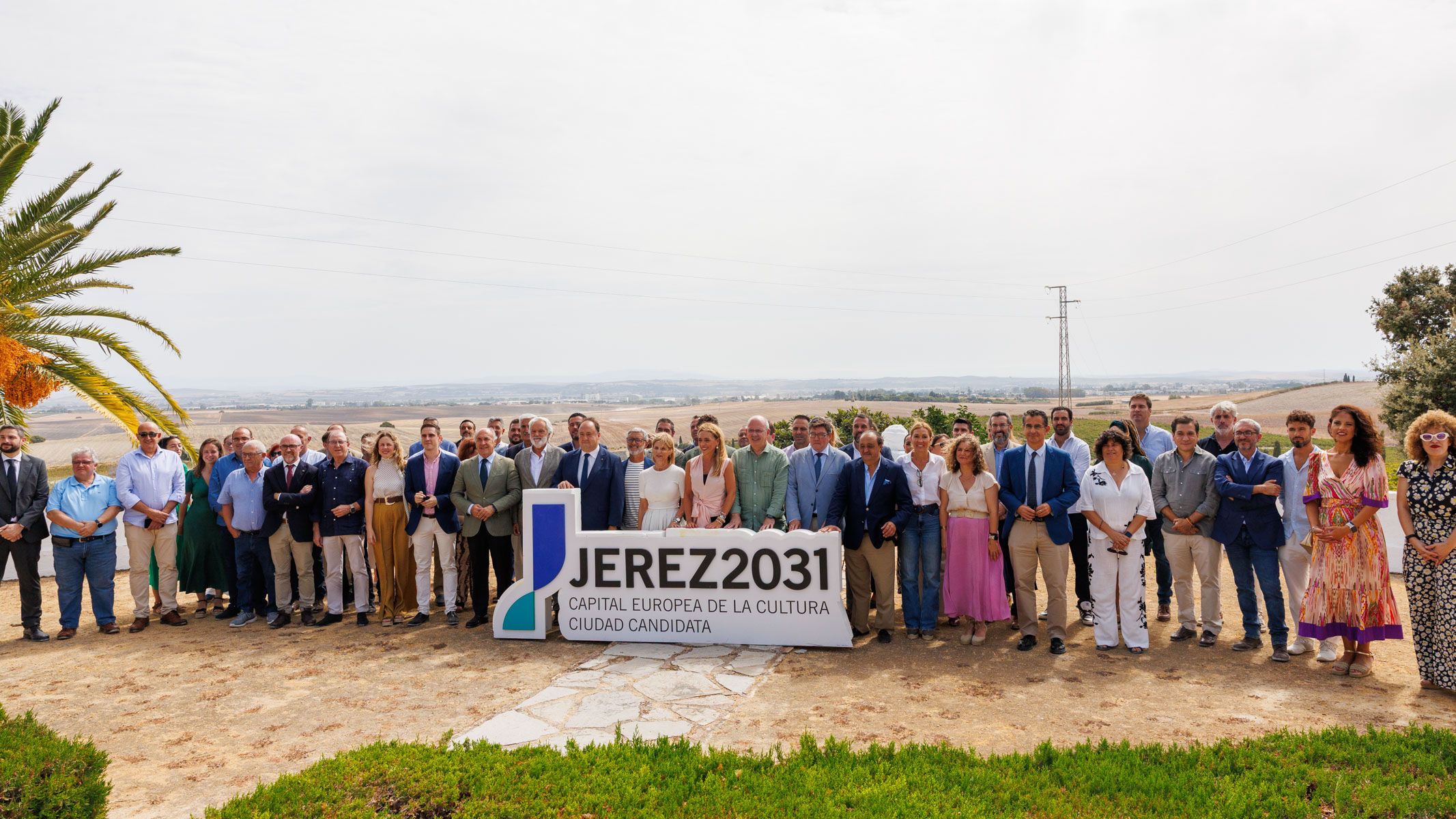 Foto de los alcaldes, alcaldesas y concejales de la provincia de Cádiz en torno a Jerez 2031. - JUAN CARLOS TORO