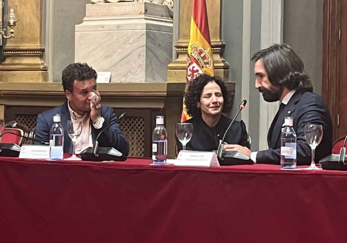 Los padres de Sandra Peña, entrevistados por Miguel Lago.