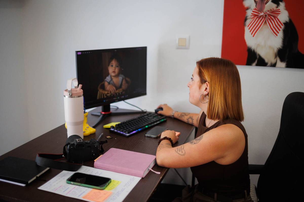 JOVENES EMPRENDEDORES MARIA LUISA FOTOGRAFA