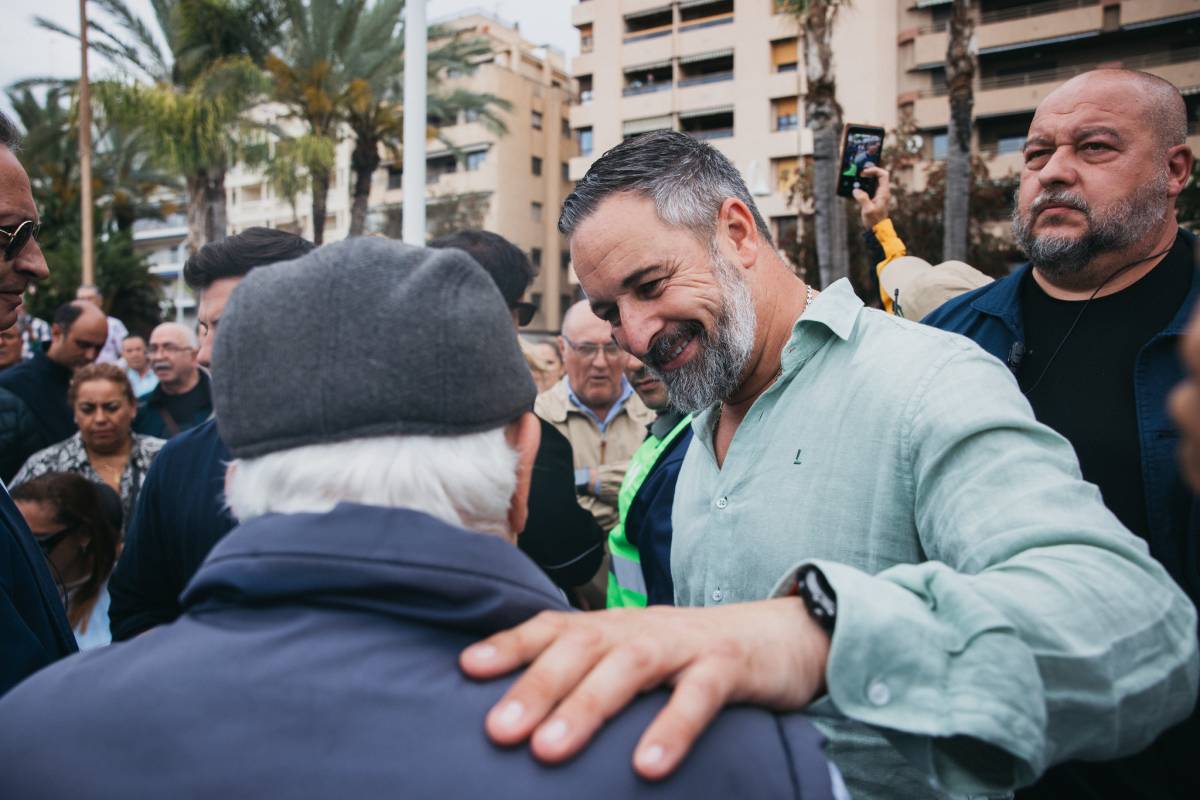La 'prioridad nacional' enfrenta a Abascal con Moreno: 