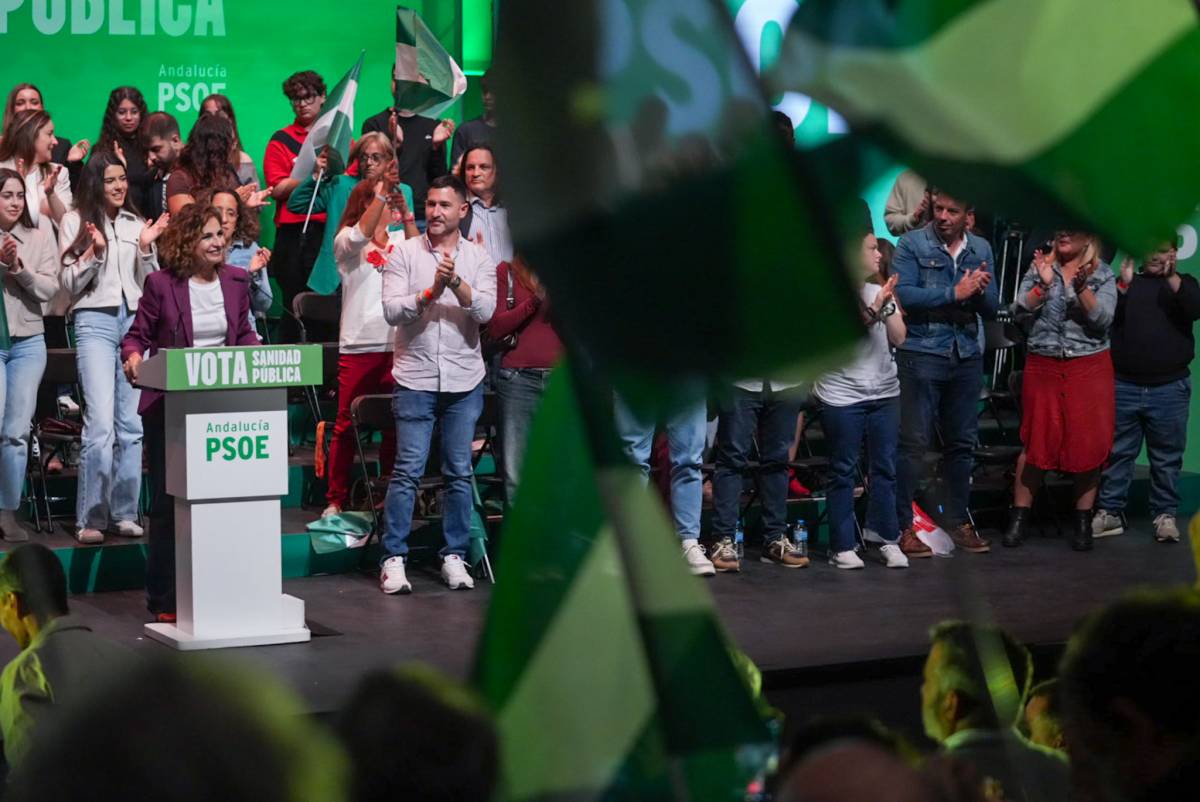 Mitin Pedro Sánchez y María Jesús Montero La Linea de la Concepción - José María Reyna Mitin Pedro Sánchez y María Jesús Montero La Linea de la Concepción