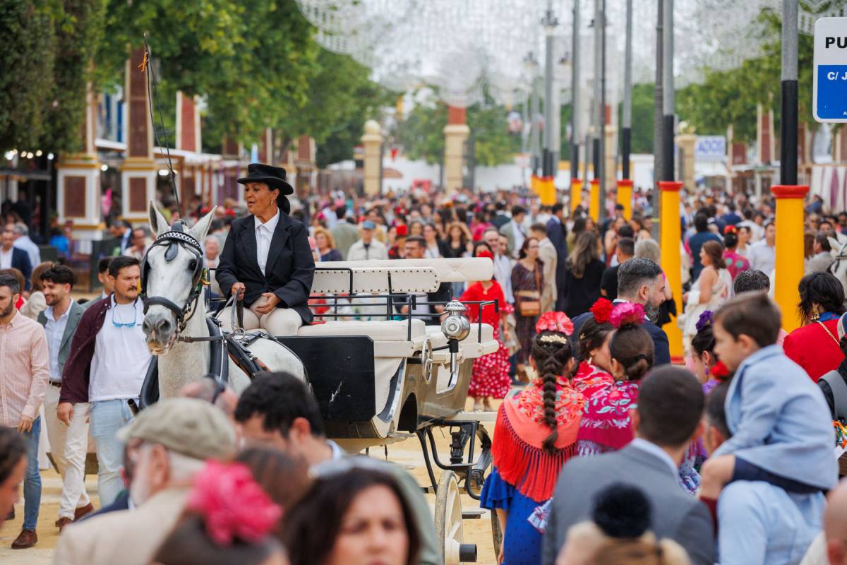 Un domingo de Feria de Jerez con 'sold out' en las casetas y un Real abarrotado