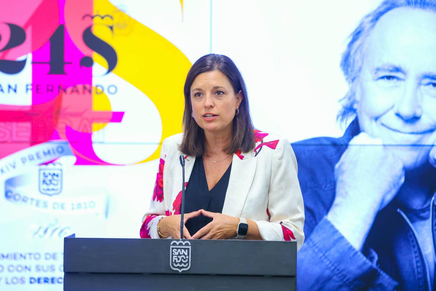 La presentación del evento por parte de la alcaldesa, Patricia Cavada. - 