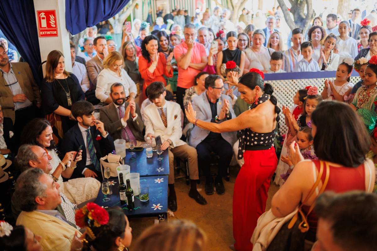 Lunes de Feria de Jerez lleno de música y mucho ambiente