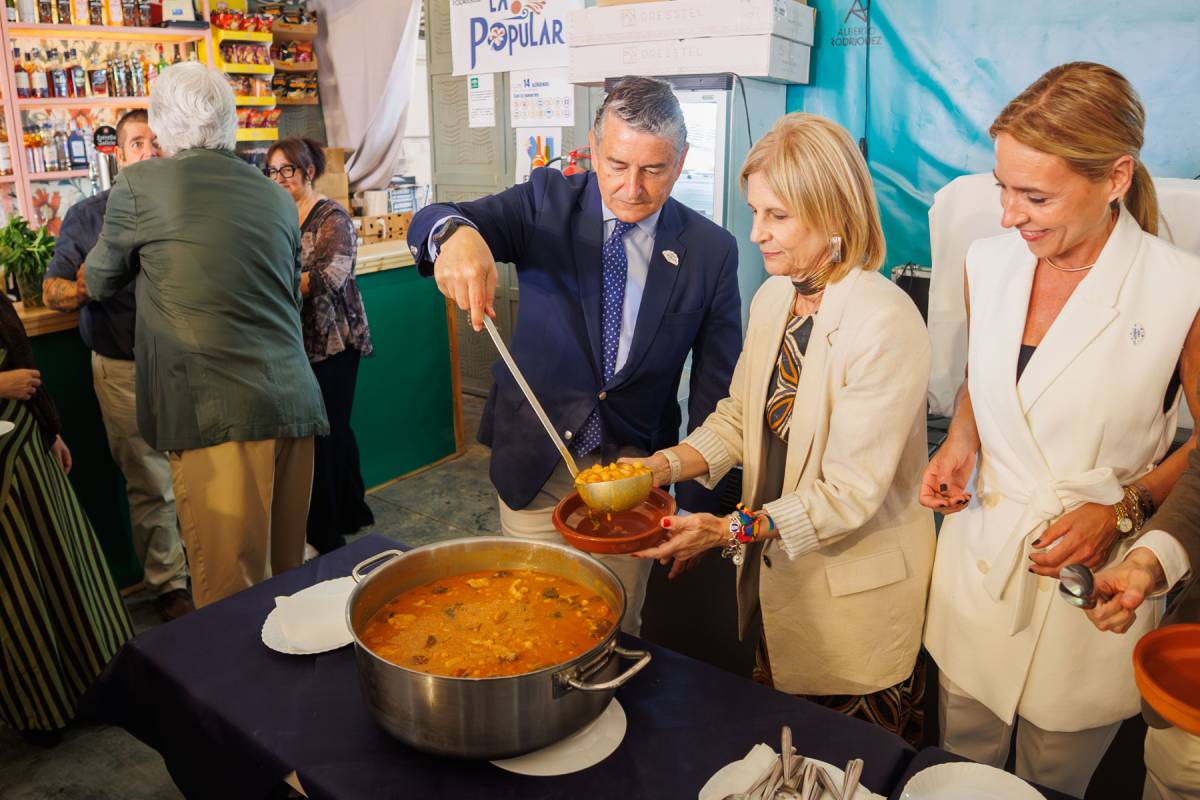 BERZA DEL PP MARTES DE FERIA ANTONIO SANZ MARIA JOSE GARCIA PELAYO ANTONIO SALDAÑA