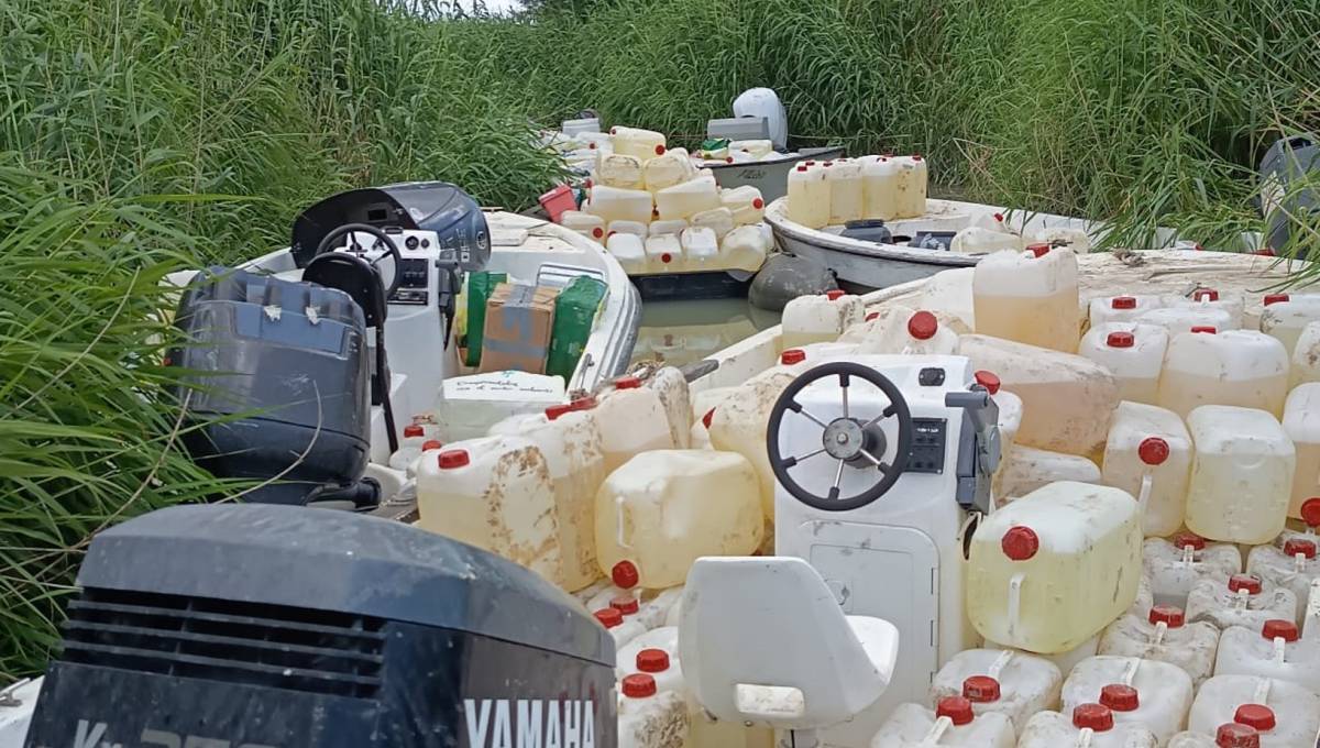 Descaro del apoyo al narcotráfico en pleno Guadalete: ocho embarcaciones hasta arriba de garrafas como auténticas gasolineras