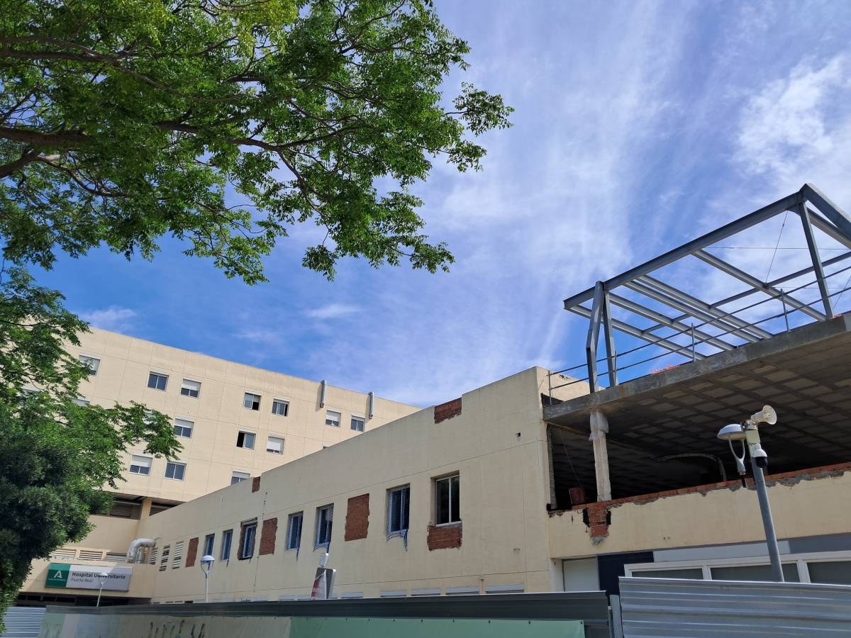 Piden retomar las obras en la UCI de Puerto Real ante la problemática que genera en pacientes y plantilla