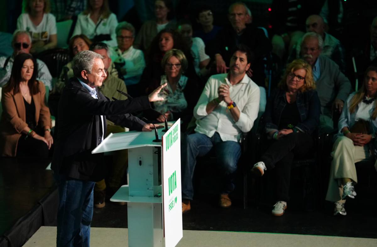 El juez cree que Zapatero es el líder de una trama de 