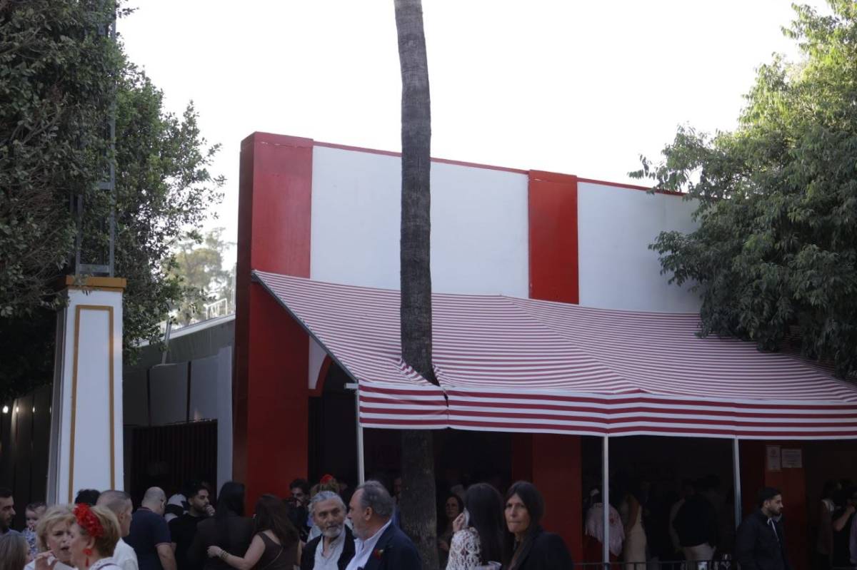 CASETA PSOE LOGO INCIDENTE