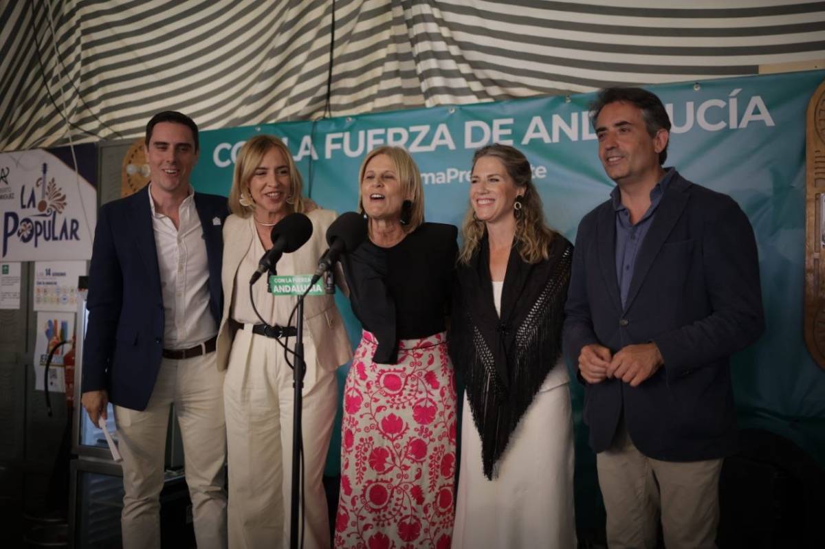 El PP de Jerez cierra la campaña electoral con lleno en su caseta: 