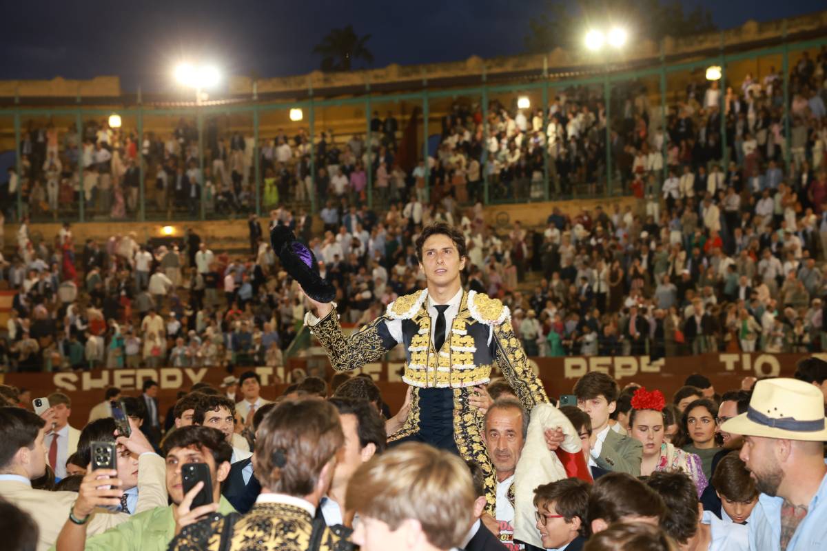 Visiones desde la barrera en la tarde que era de Morante y reinó Roca