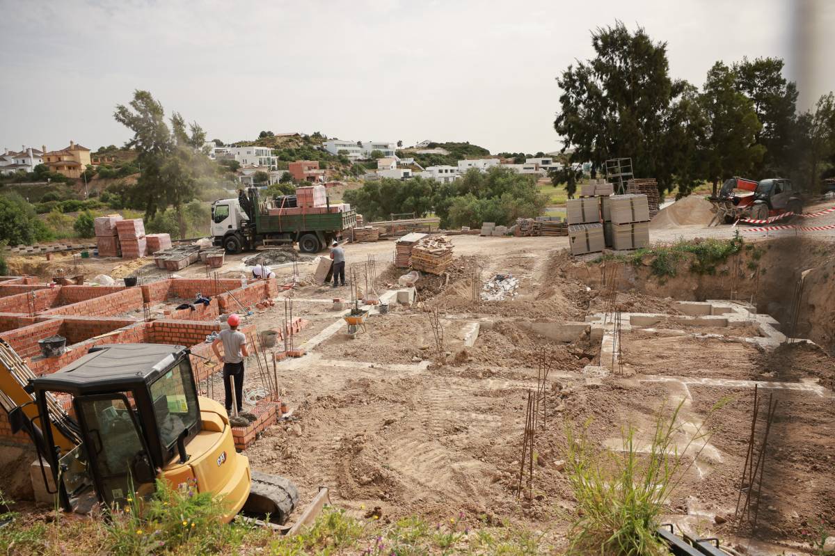 El 'despertar' de Montecastillo, la urbanización junto al Circuito de Jerez que fue 'cementerio' del ladrillo