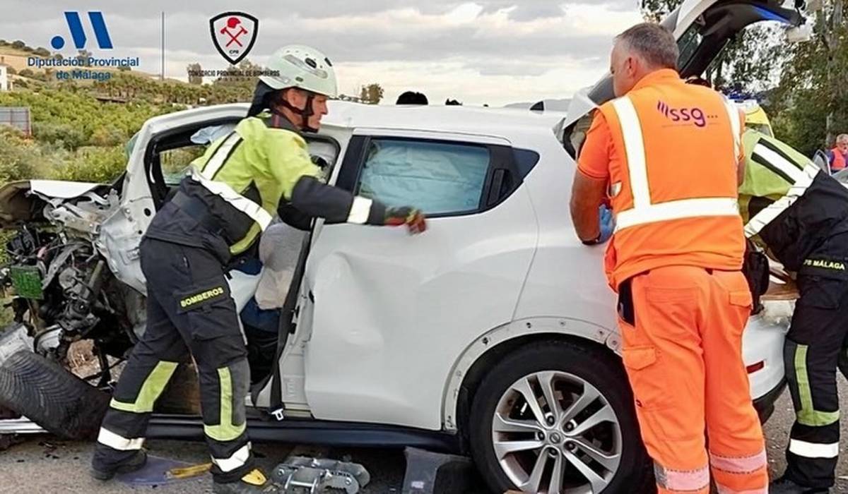 Accidente múltiple en Málaga: tres coches y una moto implicados en Casarabonela
