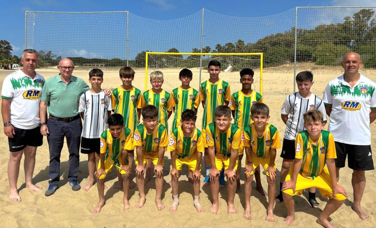 La Selección Atlético Portuense de fútbol playa se presenta en sociedad con la vista puesta en Andalucía y Portugal