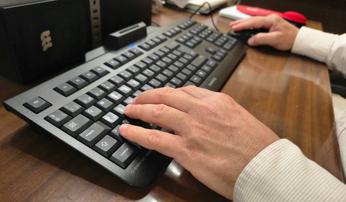 De pedir cita médica online a evitar estafas: los cursos digitales que llegan a los pueblos de Cádiz