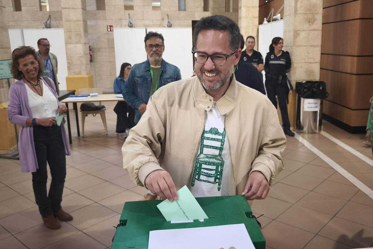 José Ignacio García, votando en Jerez. - FRANCISCO JIMÉNEZ / EFE José Ignacio García, votando en Jerez.