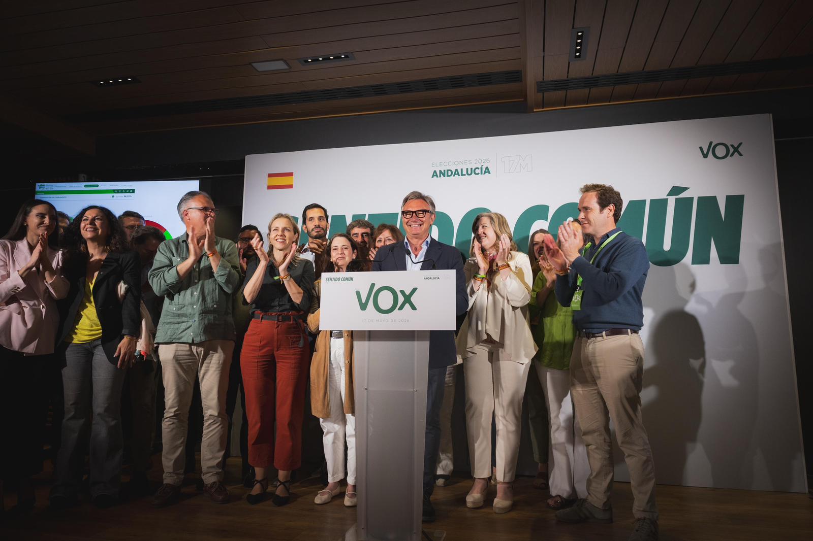 Vox vuelve a pedir al PP que negocie, le recuerda que ya invistió a Moreno en 2018 y que quiere ser 
