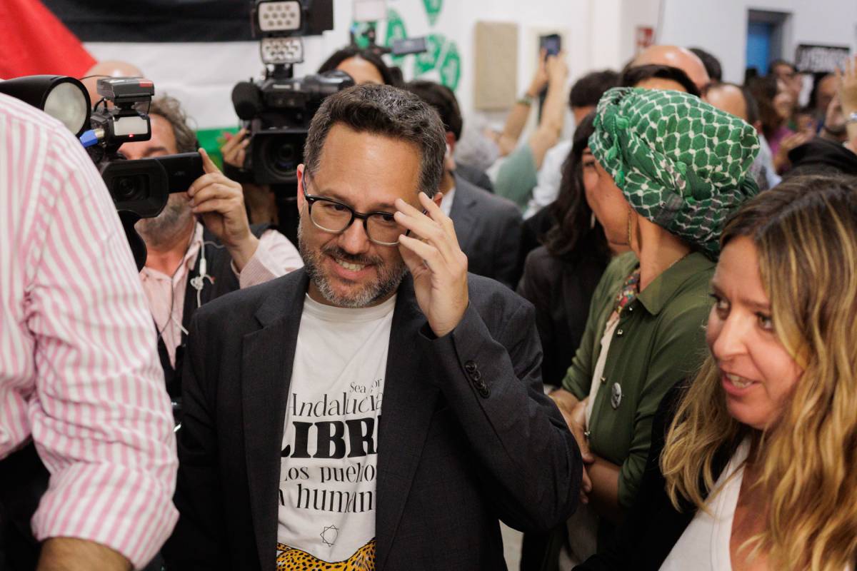 José Ignacio García, en la sede donde Adelante siguió el escrutinio. - MANU GARCÍA