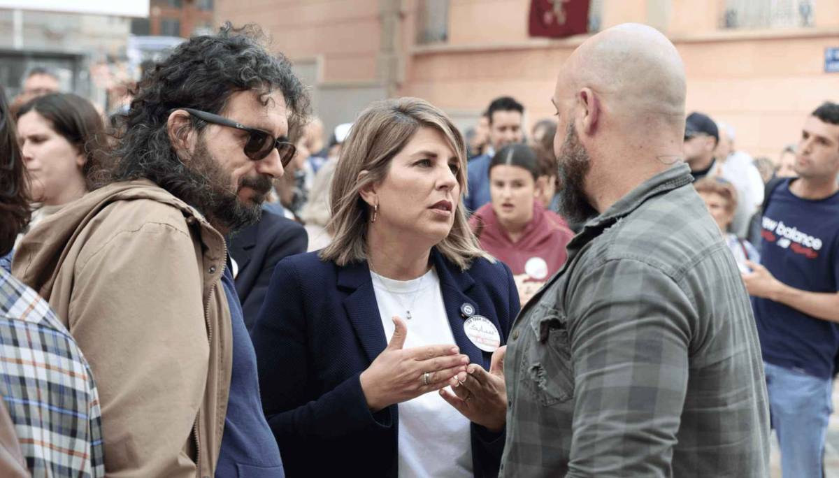 El PSOE pacta con dos concejales tránsfugas de VOX para arrebatarle una alcaldía al PP