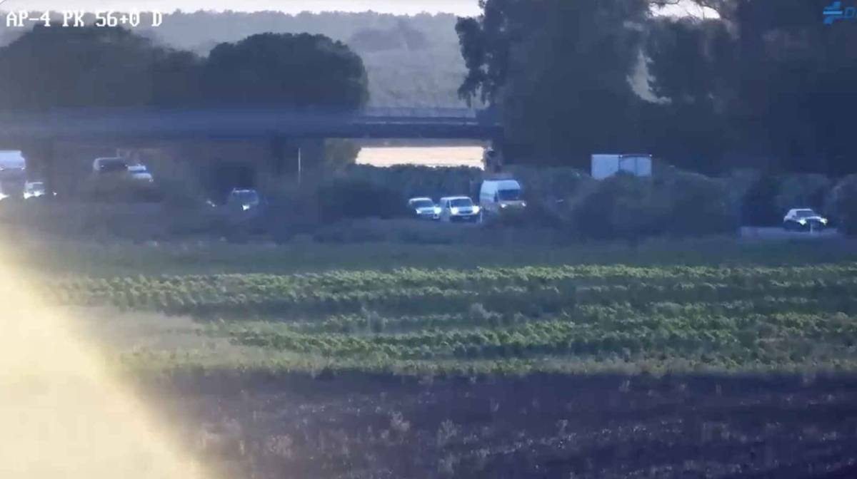Tráfico complicado en la AP-4: un accidente a la altura de Lebrija en sentido Cádiz provoca importantes retenciones