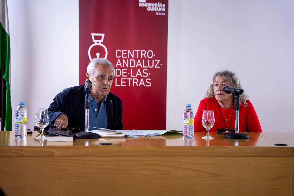 Juan Cruz y Julia Caballero, hija de José Manuel Caballero Bonald.