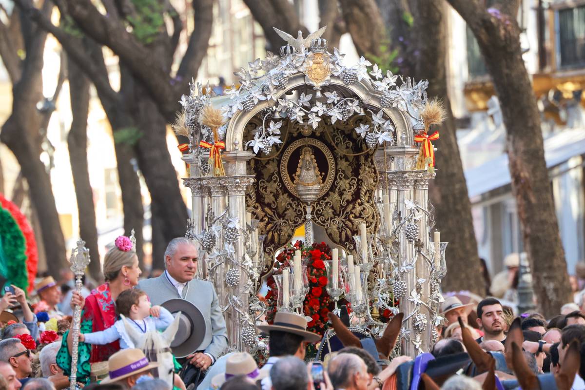 La salida de la Hermandad del Rocío de Jerez de hacia Almonte. - JUAN CARLOS TORO La salida de la Hermandad del Rocío de Jerez de hacia Almonte.
