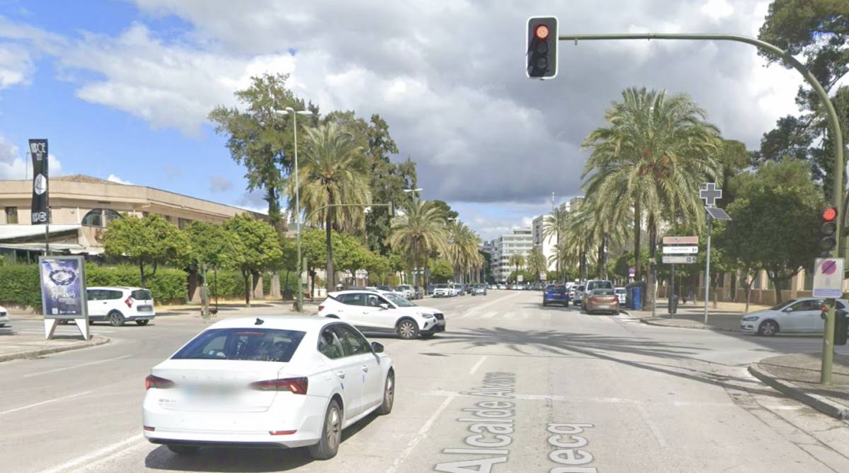 La cita de Tinder en Jerez con un militar de la Base acabó en supuesta agresión sexual junto al hotel de la zona de copas de la Avenida 
