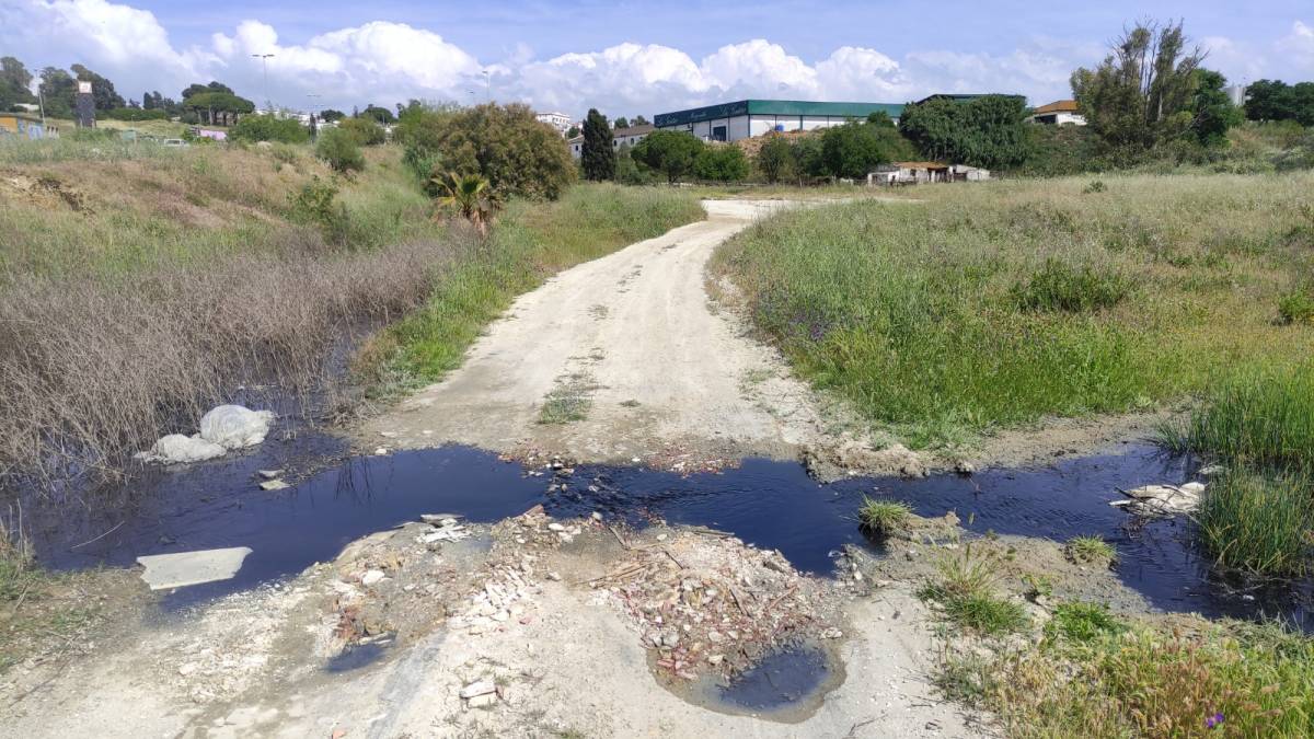 Vertido de aguas fecales zona este Jerez Ecologistas y Aquajerez - Vertido de aguas fecales zona este Jerez Ecologistas y Aquajerez