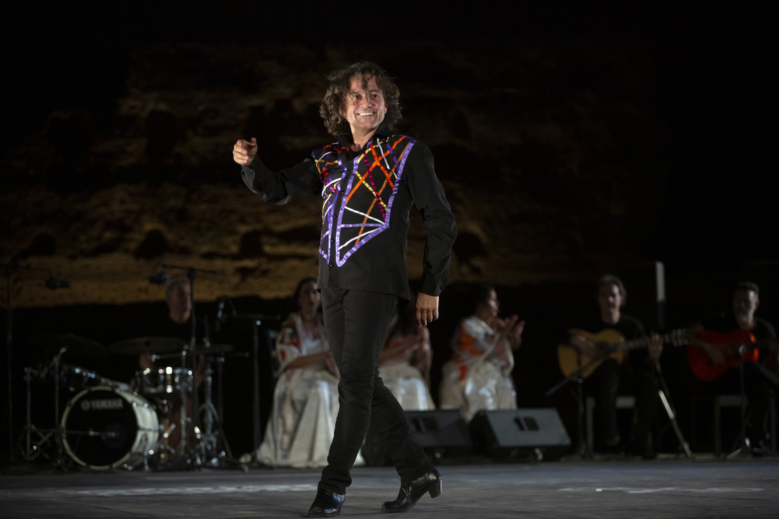 Javier Barón, durante el espectáculo `Entre mujeres` en el Castillo de Alcalá de Guadaira - Festival de Danza Contemporanea de Itálica 2022