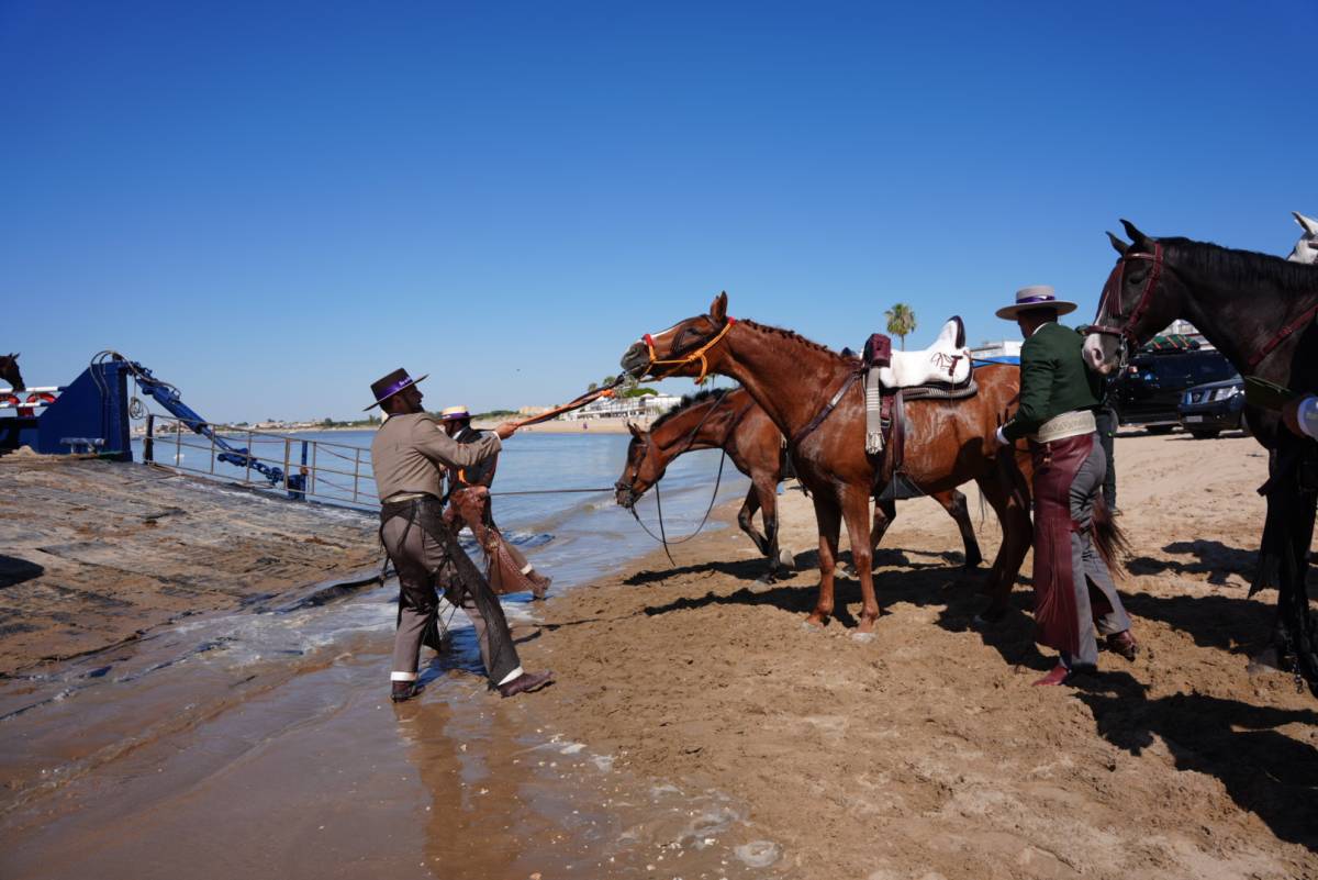 Embarque hermandad del Rocío de Jerez 