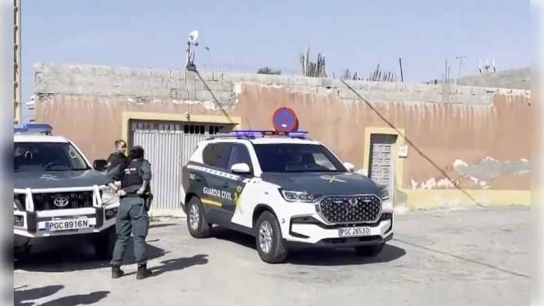 Un bebé en la UCI y dos muertos: el detenido por el tiroteo de El Ejido, acusado de ocho delitos