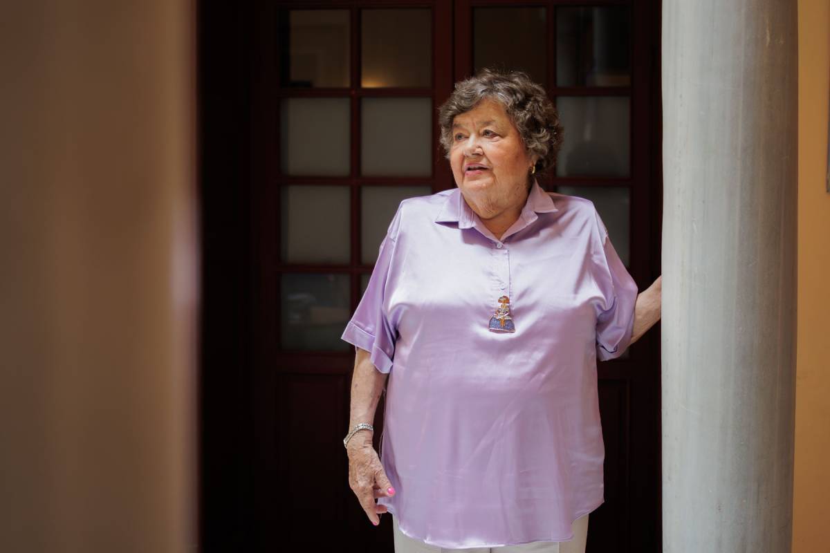 Cristina Almeida: 