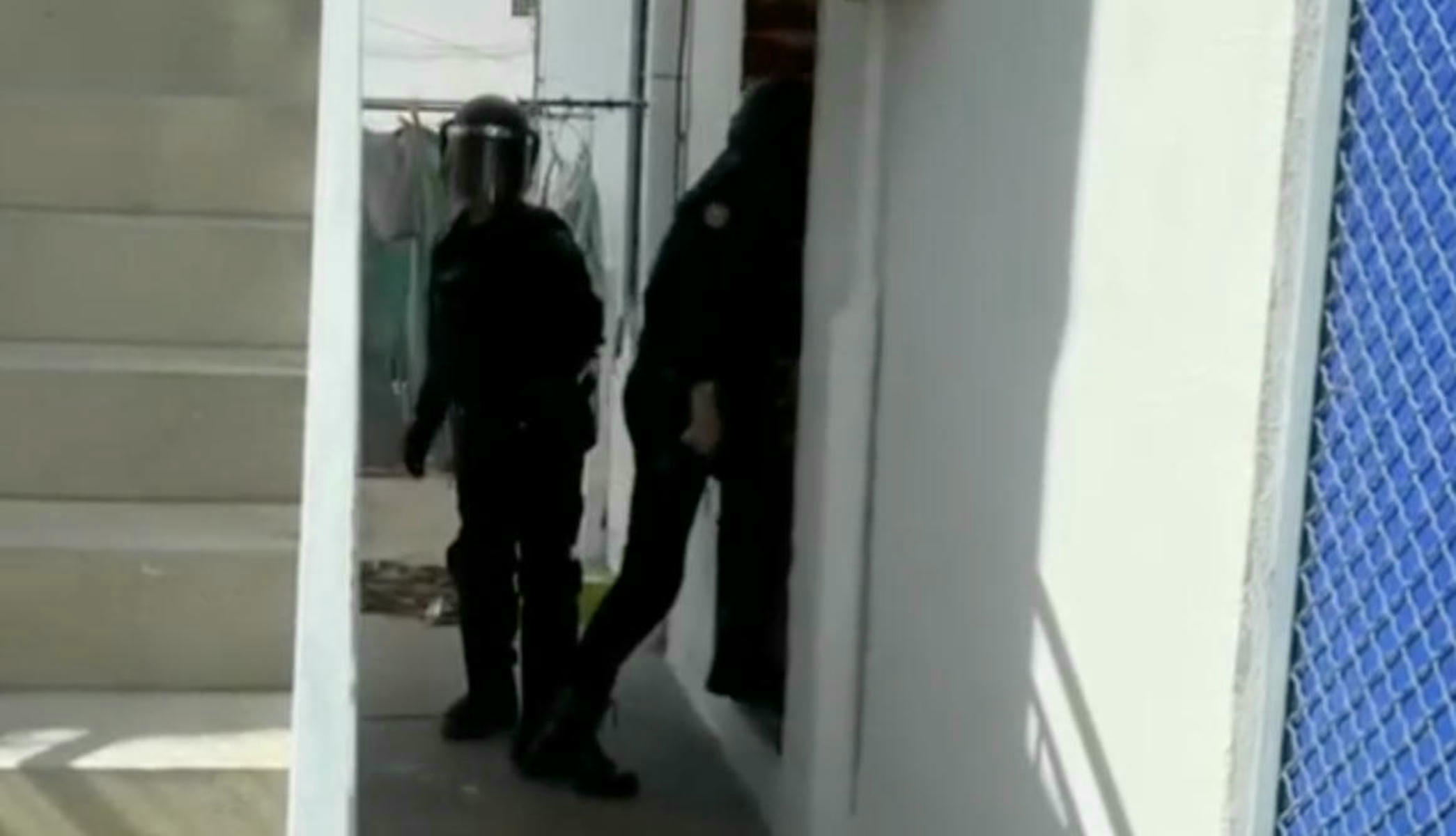Un registro domiciliario en Los Pitufos. - Un registro domiciliario en Los Pitufos.