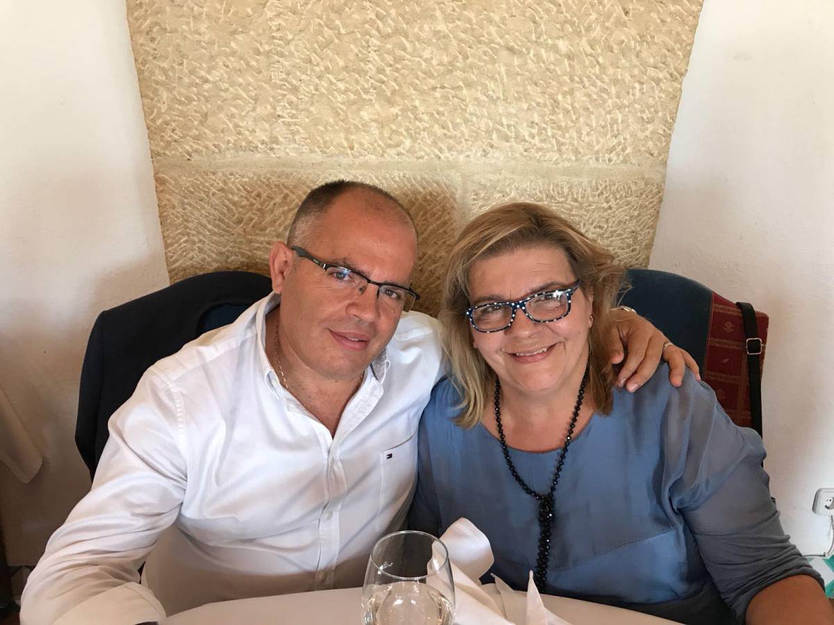 El emotivo adiós del empresario jerezano Fulgencio Meseguer a su hermana Inma, recientemente fallecida