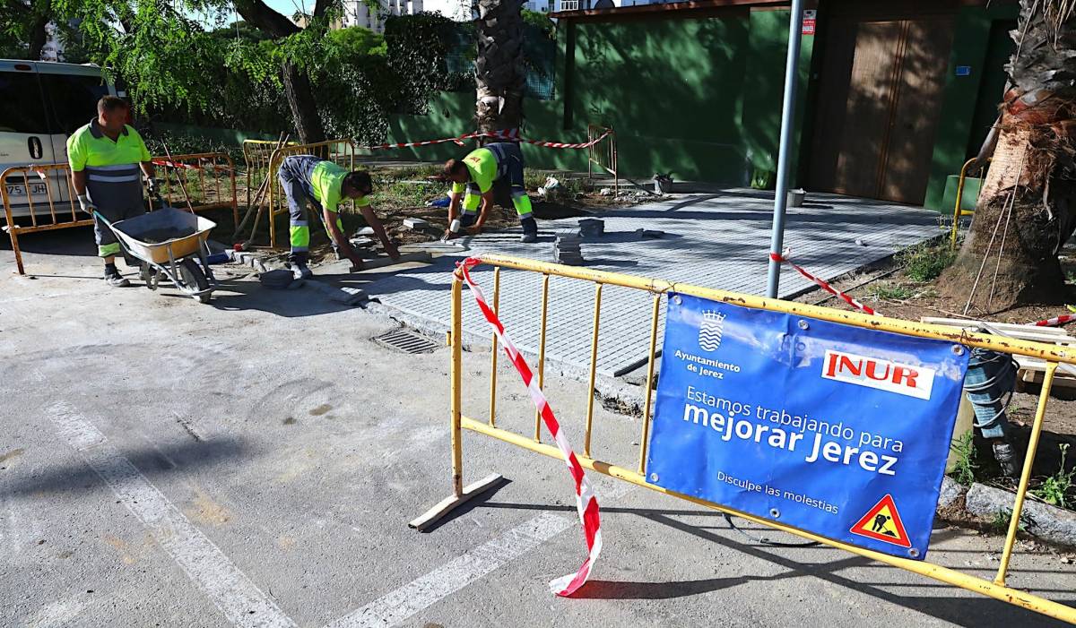 La avenida del Tamarix cambia de imagen: Jerez ultima una actuación clave en San Joaquín