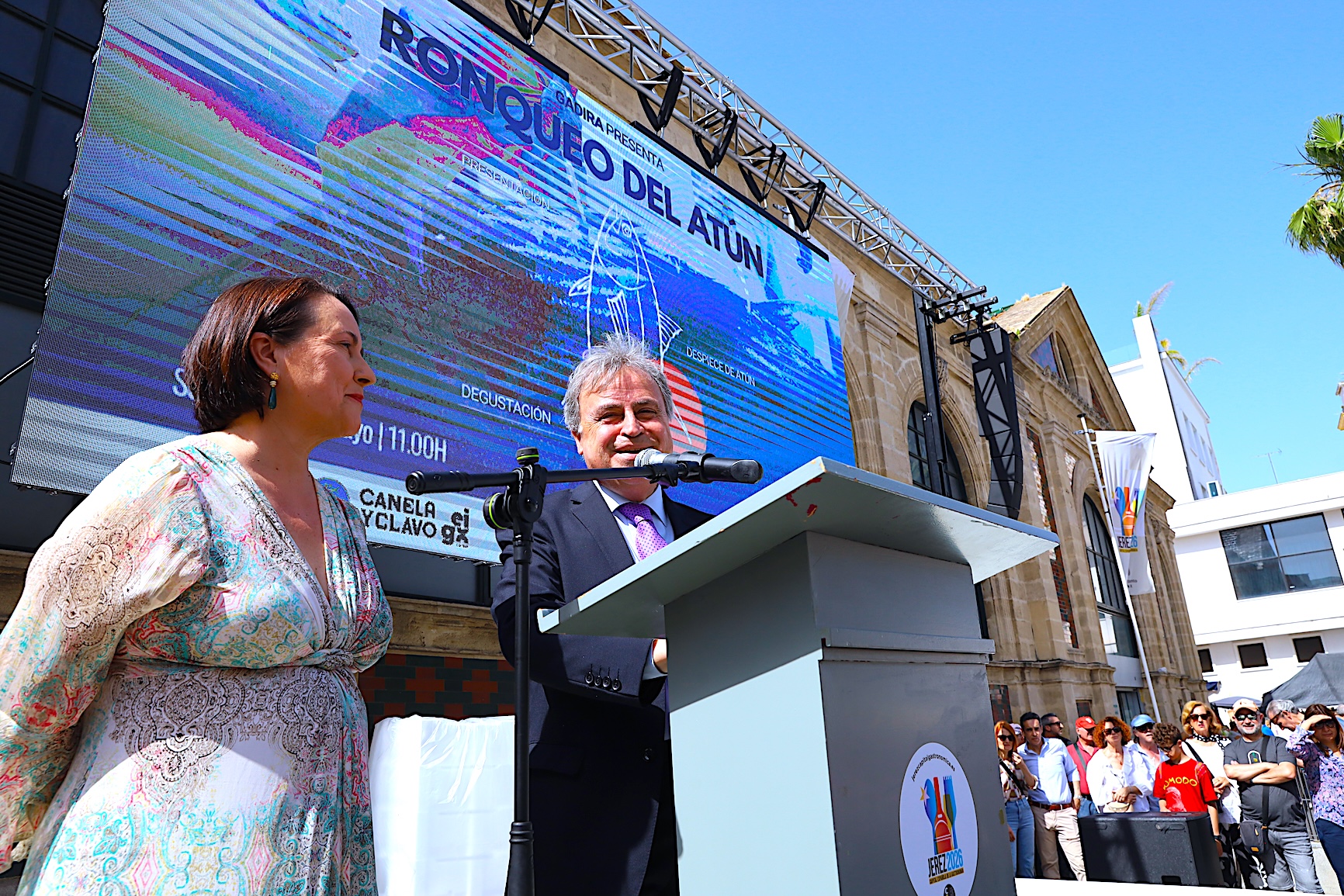 Nela García y Antonio Real, en el ronqueo del atún - Nela García y Antonio Real, en el ronqueo del atún