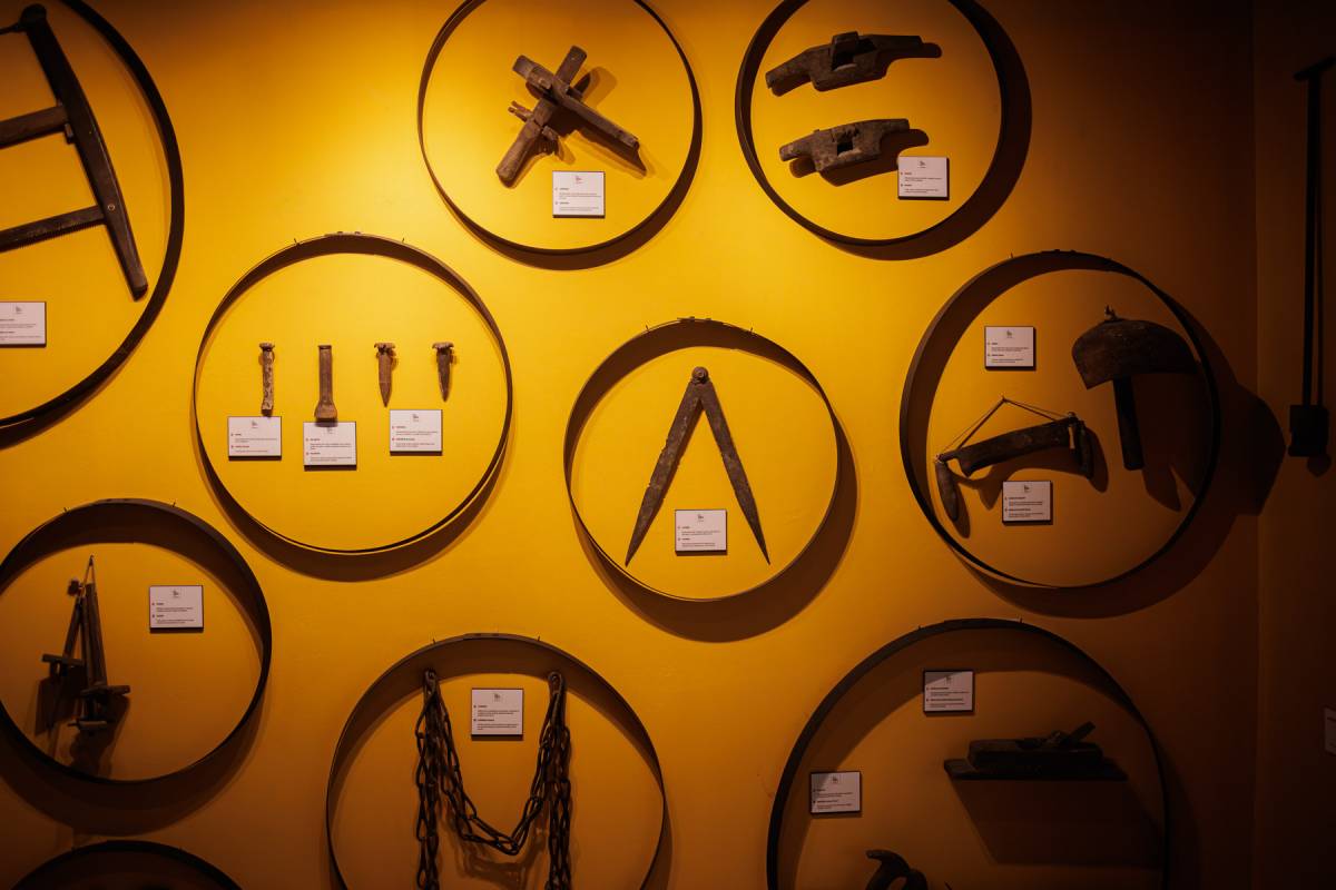 LA GALERÍA DEL SHERRY - MAN UGARCÍA LA GALERÍA DEL SHERRY