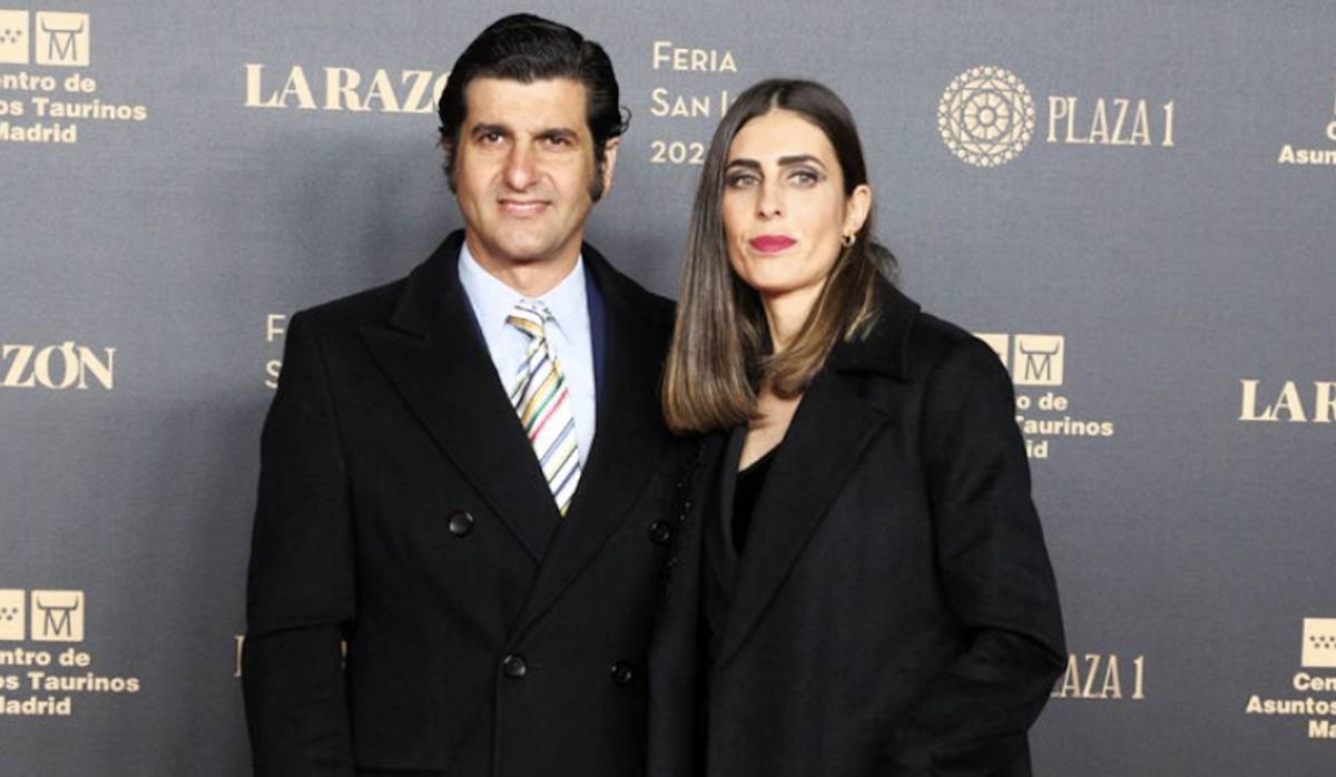 Morante de la Puebla se divorcia de Elisabeth Garrido tras 16 años de matrimonio y dos hijas en común